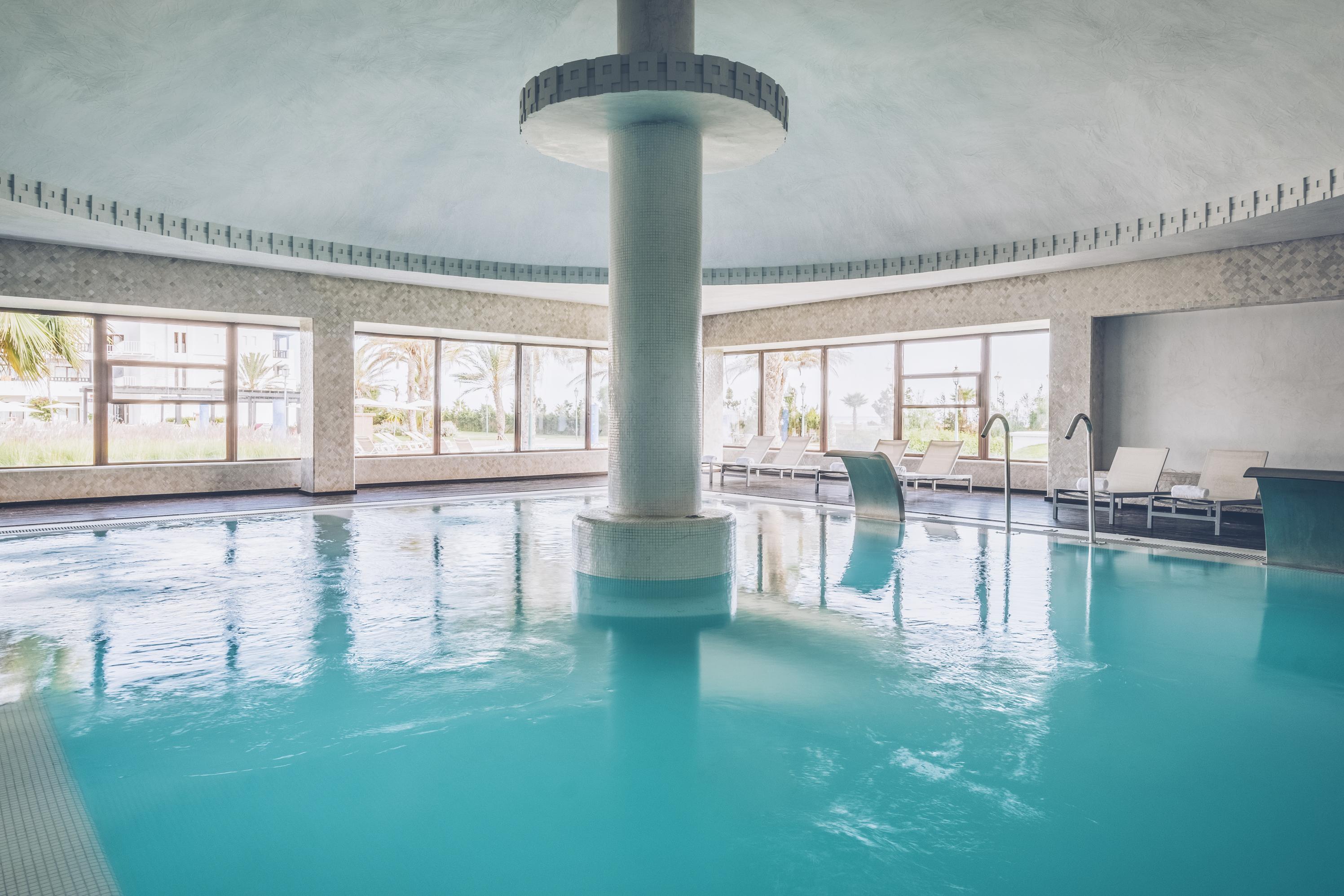 Iberostar Saidia Hotel Bagian luar foto The swimming pool at the hotel