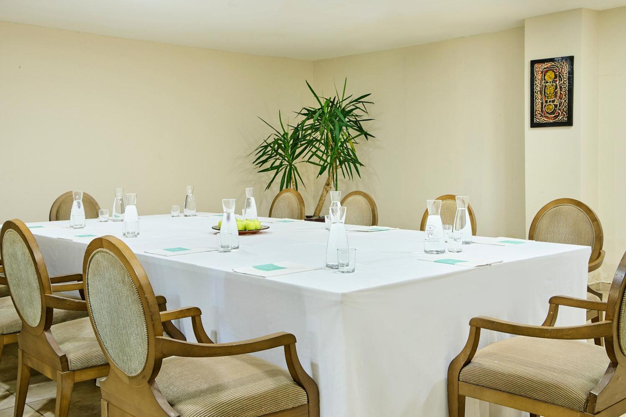 Iberostar Saidia Hotel Bagian luar foto Meeting room
