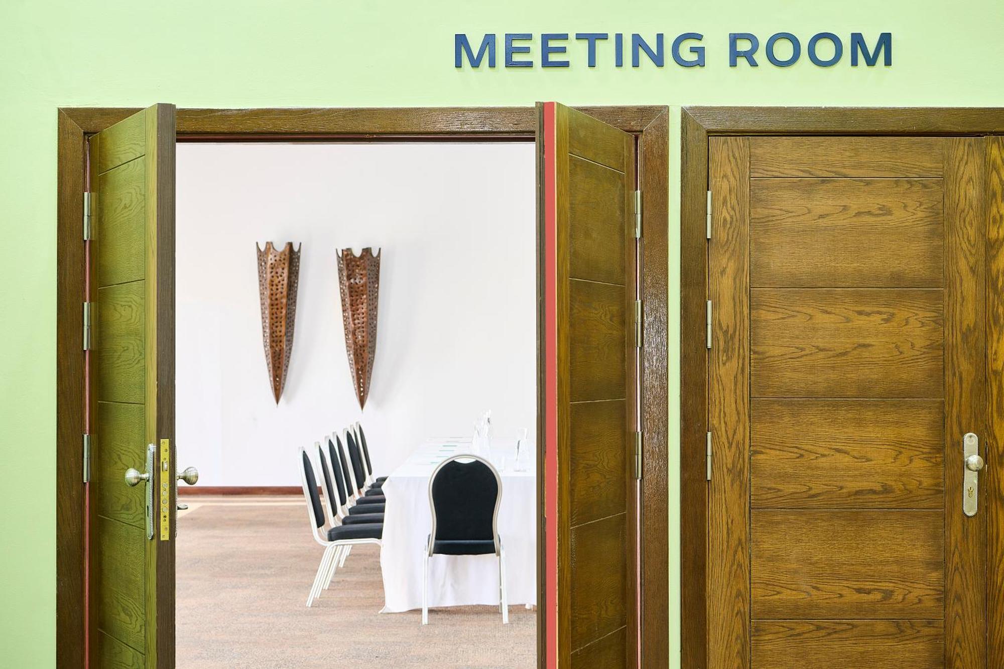 Iberostar Saidia Hotel Bagian luar foto Meeting room